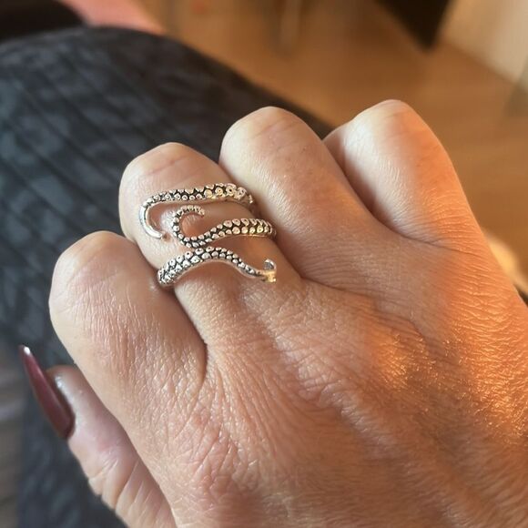 The Octopus Ring adjustable in silver - Picture 4 of 6